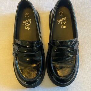 Art Class Kids Shiny Black Dress Shoes